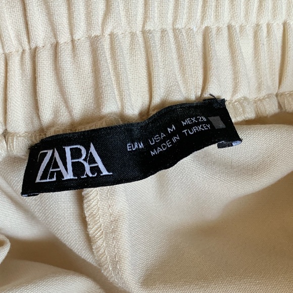 3/$20 Zara cream joggers, size M - Picture 6 of 8